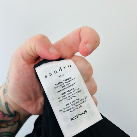 Sandro Black and Red Pleated Cap Sleeve Horoscope Graphic Belted Dress UK S - Picture 10 of 14